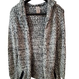 Chic Black and White Women's Cardigan